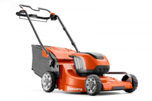 Аккумуляторная газонокосилка Husqvarna LC 347iV