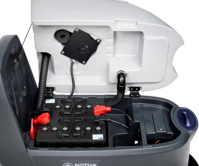 Аккумуляторная поломоечная машина Nilfisk SC530 53 BD Аккумуляторная поломоечная машина Nilfisk SC530 53 BD