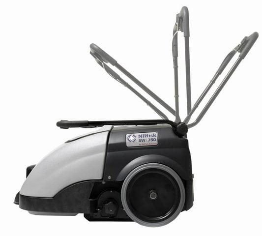Подметальная машина Nilfisk SW 750 аккумуляторная