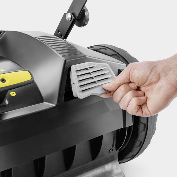 Подметальная машина Karcher KM 70/20 C (арт. 1.517-130)