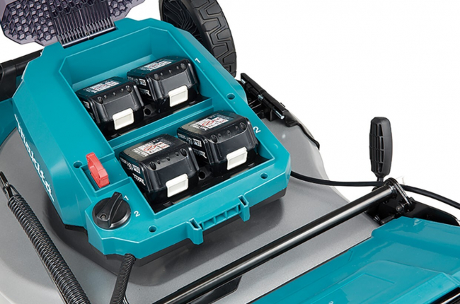 Аккумуляторная газонокосилка Makita DLM532Z  LXT BL 2х18В, 1600Вт, дека 53см, привод 2,5-5км/ч,4в1,ADT,XPT  арт.DLM532Z