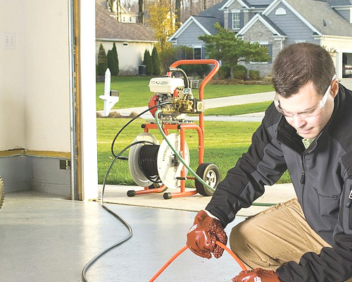 Катушка со шлангом Ridgid H-30 HW со шлангом на тележке Катушка со шлангом Ridgid H-30 HW со шлангом на тележке