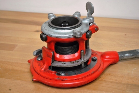 Ручная резьбонарезная головка Ridgid 65R-TC (BSPT) Ручная резьбонарезная головка Ridgid 65R-TC (BSPT)