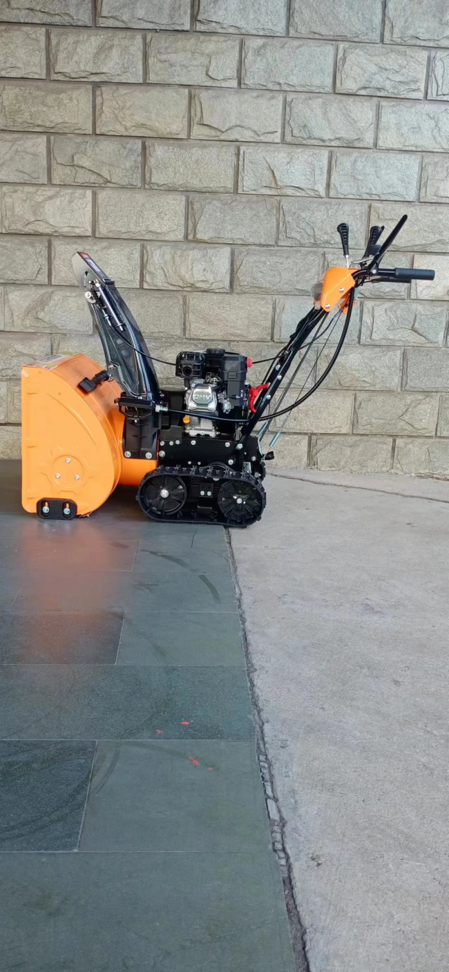 Снегоуборщик Grost SB24DT арт.213769 Снегоуборщик Grost SB24DT арт.213769