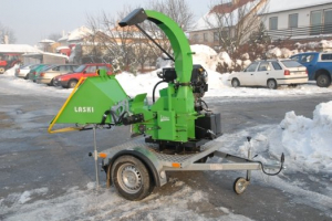 Профессиональный измельчитель веток и сучьев LASKI LS 100/27no stress