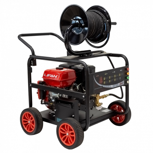 Автономная автомойка АВД бензиновый Bennett Power KN3600GF (11 л.с. / 8,2 кВт; 250 бар; 15 л/мин) Автономная автомойка АВД бензиновый Bennett Power KN3600GF (11 л.с. / 8,2 кВт; 250 бар; 15 л/мин)