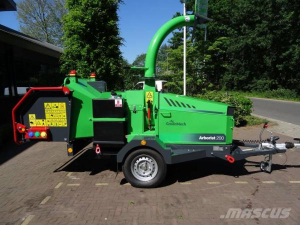Прицепной измельчитель Greenmech Arborist 200