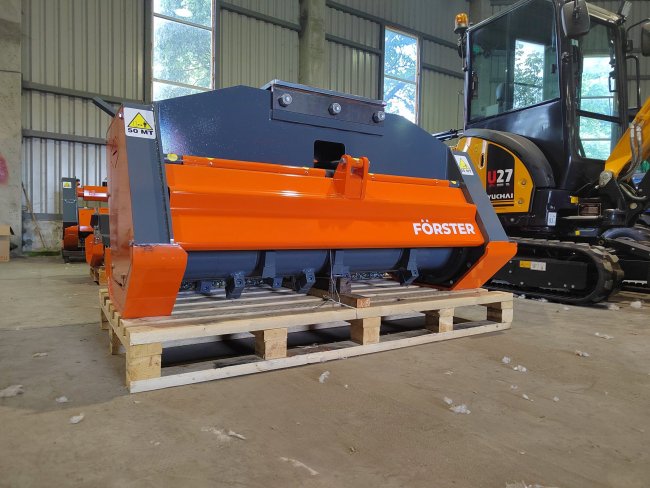 Мульчер экскаваторный FORSTER UL-B 160 для экскаваторов от 25 тонн Мульчер экскаваторный FORSTER UL-B 160 для экскаваторов от 25 тонн
