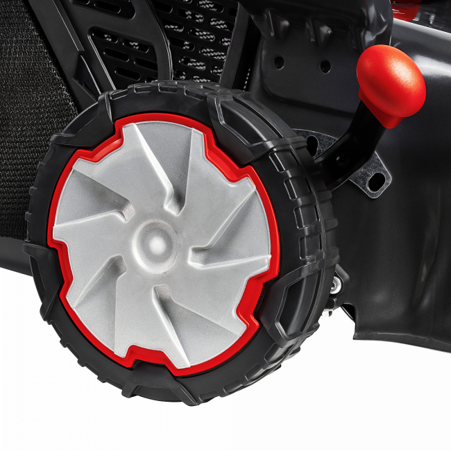 Газонокосилка бензиновая EFCO LR 44 TK Comfort Plus Газонокосилка бензиновая EFCO LR 44 TK Comfort Plus